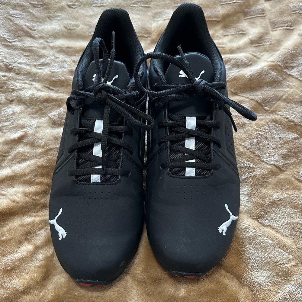 PUMA SNEAKERS (Male - Size 11) LIKE NEW